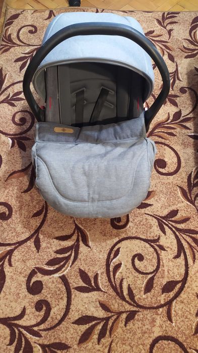 Кошче за кола на lorelli 0-13 кг