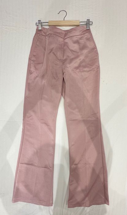 Сатениран панталон Zara