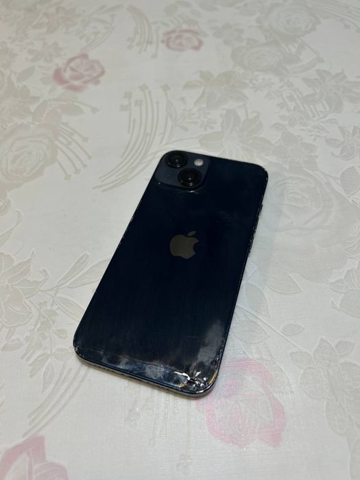 iPhone 14 128 ГБ, 6.1”, АКБ 80%