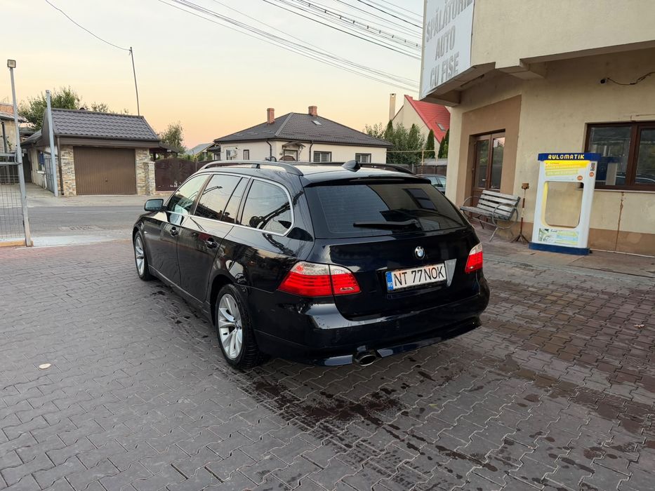 BMW 5 Series 2009 — imagine 4