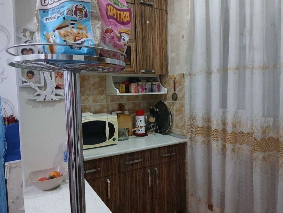 Продам срочно квартиру 4/4/4 Ялангач У