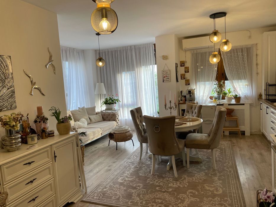 Propietar, vând apartament 3 camere zona Torontal, Vox