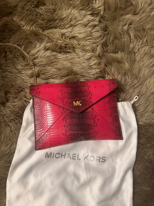 Michael Kors чанта от естествена шагрен кожа