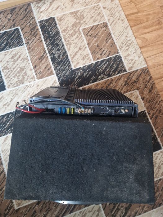 Продам саббуфер XPLOD торг нет Срочно за 10к