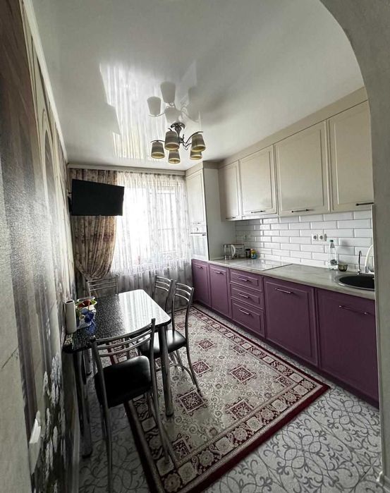 3-комнатная квартира, 63 м², 8 школа