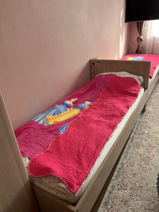 Продам детскую мебель