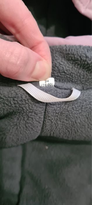 Продаю комбинезон детский срочно