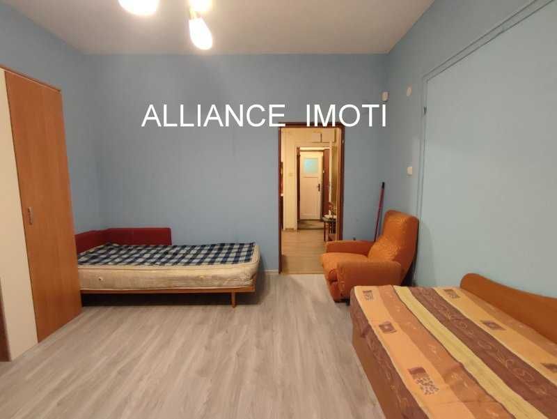 Дава се под наем Четиристаен апартамент в София, Лозенец - 110 кв.м за 714 € - Снимка #10