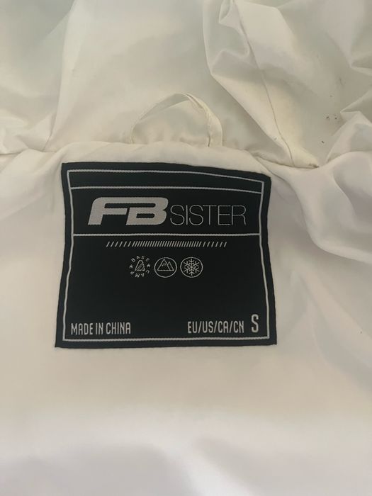 Бяло дамско зимно яке FB Sister – размер S