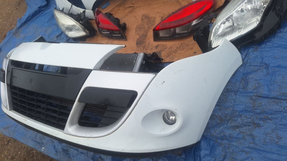 Fata completa Renault megane 3 bara fata capota faruri tragar triple