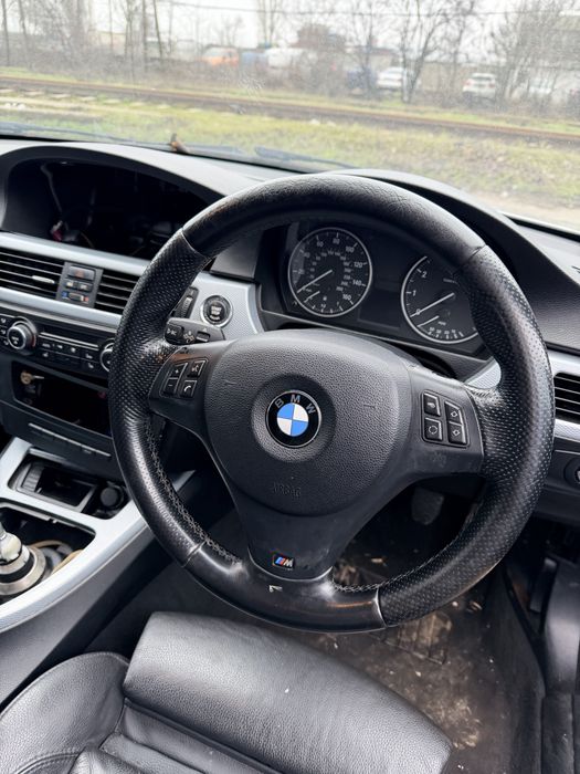 Volan m pachet bmw e90 e91 e92 e93 e87 e81 e82 e88 e84 airbag volan e9