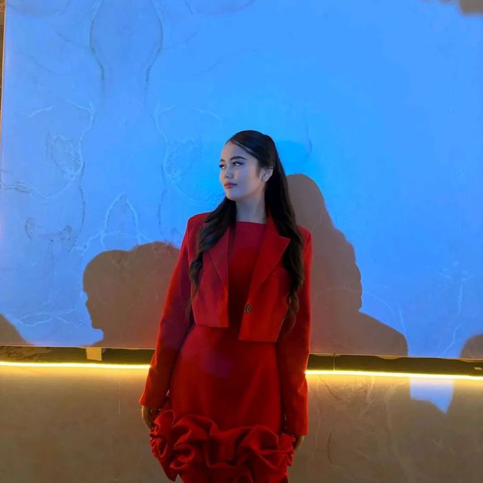 Красное вечернее платье эффектное недорогое»