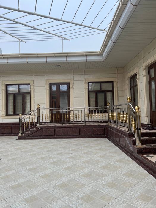 Perila uyning hovli qismi uchun eng qulay fasoni