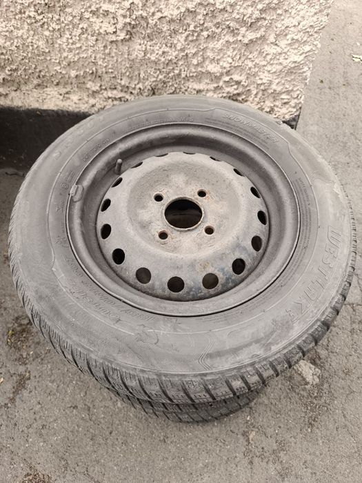 Продам  колёса.  Шины  с  дисками.