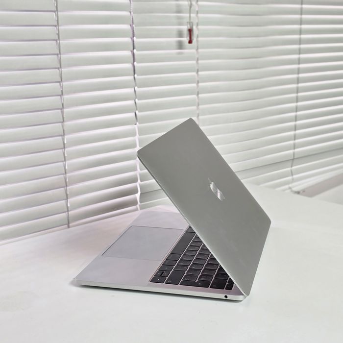 Ноутбук MacBook Pro 2017