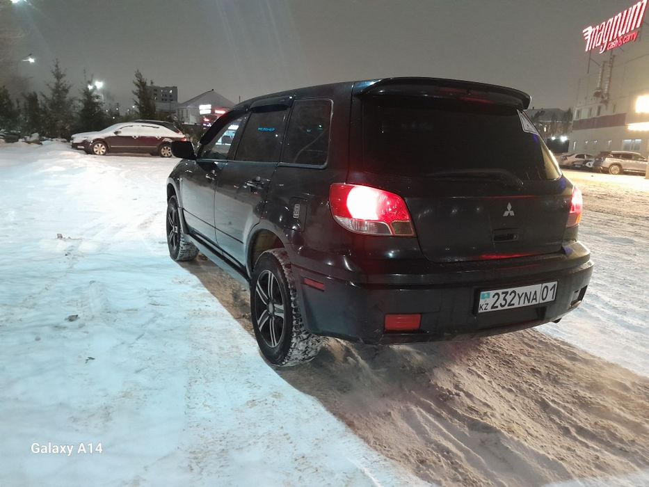 Продам оутлендер 1