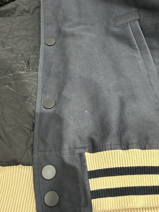 Куртка бомбер ветровка