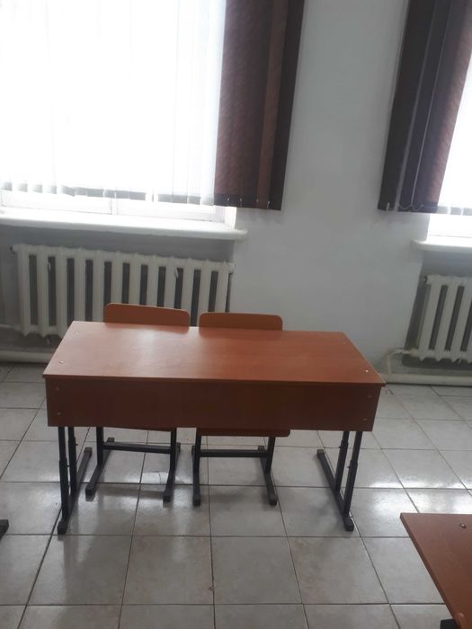Школьная парта + стул!