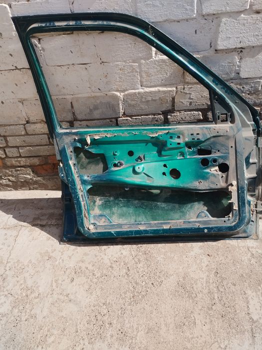 Продам двери гольф 3