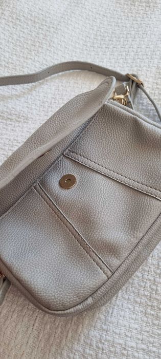 Кожена дамска чанта през рамо