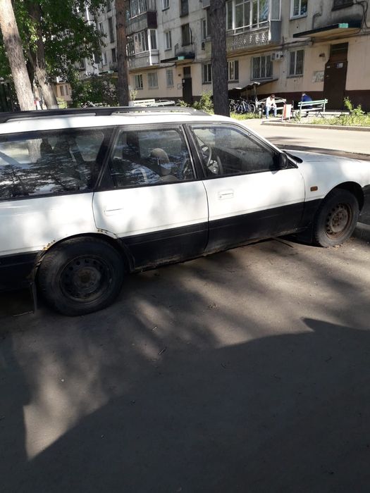 Продам автомобиль Мазда 626