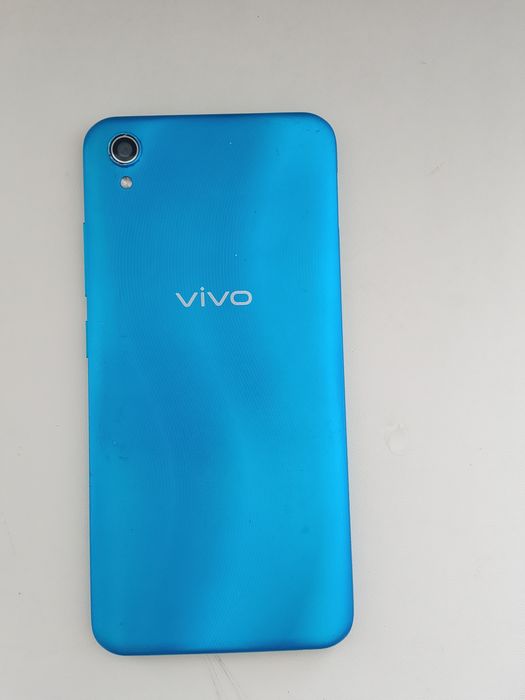 Продам телефоны Vivo на 32Гб