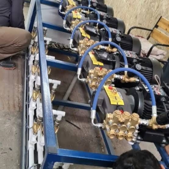 Tayor biznes Sam Moy uskunalari sotiladi azgina ishlatilgan