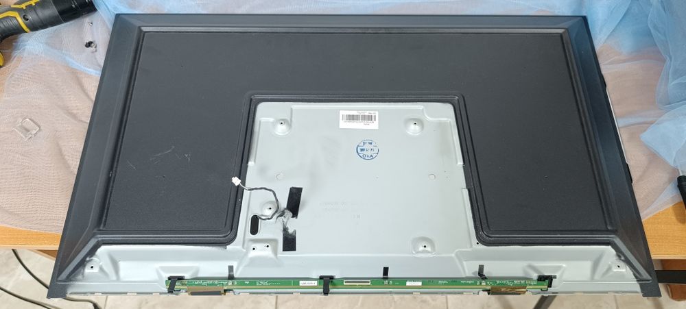 Ремонт телевизоров — подсветка / питание / платы