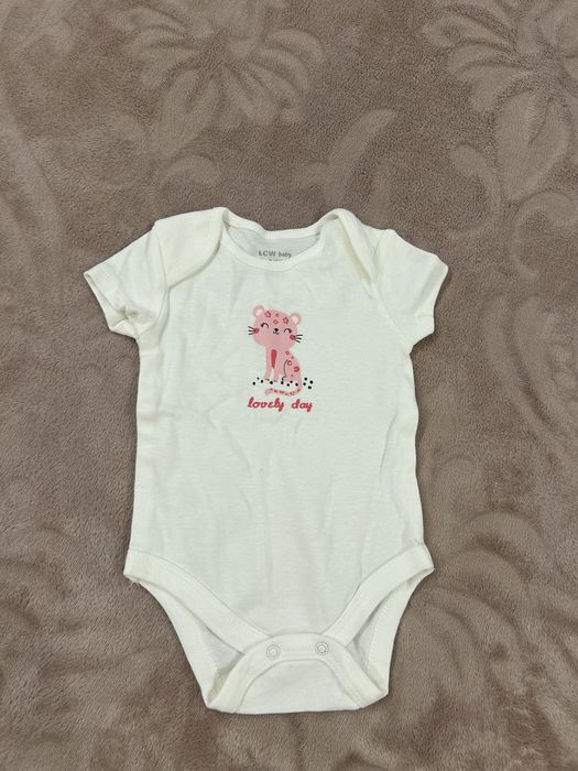 Продам новые вещи на девочку