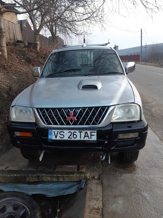 Vand Mitsubishi L200 volan dreapta