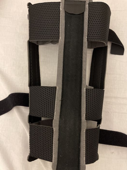 Шина ортеза за коляно donjoy