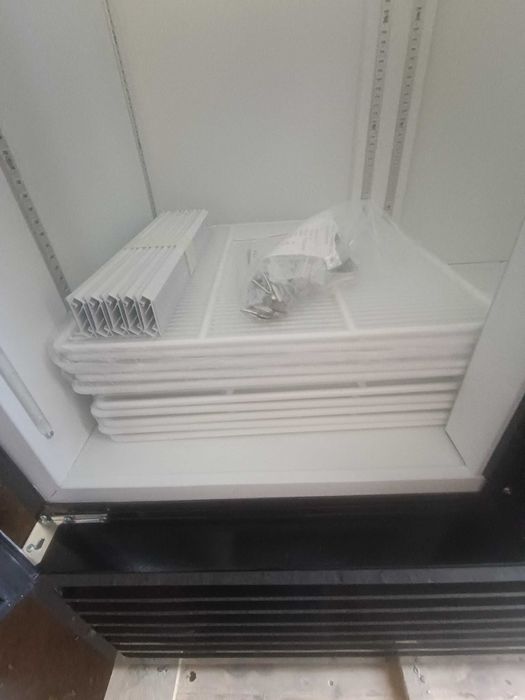 Месарски вертикални хладилни витрини - нови налични на склад