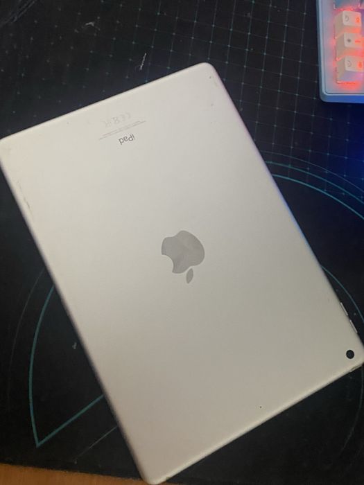 Ipad generatia a 9 a in perfecta stare