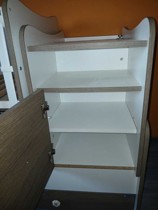 Бебешка кошара. Чисто нова не е използвана сглобена с ракла