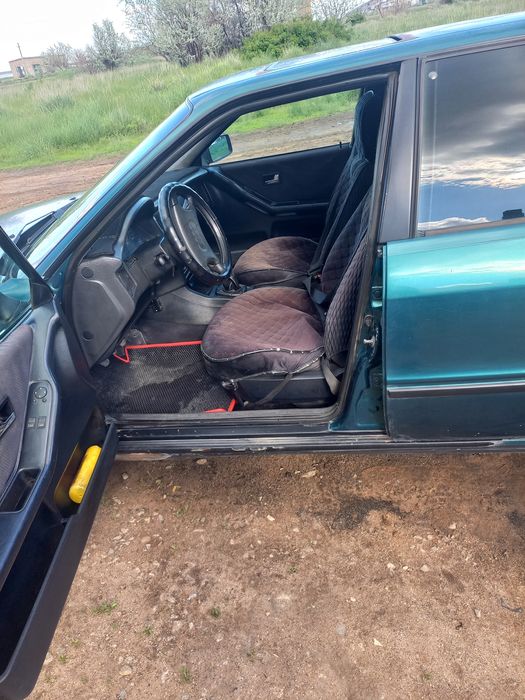 Продам Ауди 80 б4