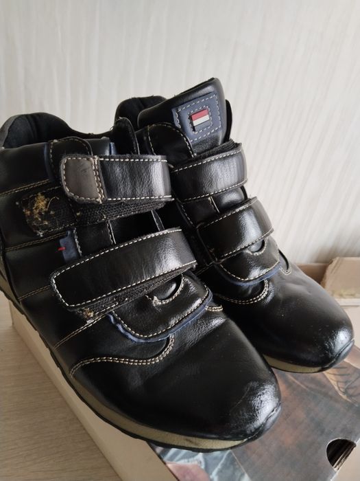 Осенние сникерсы 35 размера