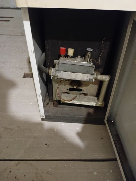 Печка напольная.