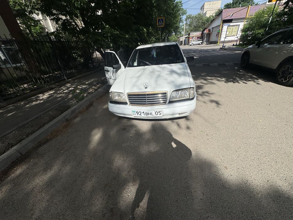 Мерседес с280, мотор плита, автомат