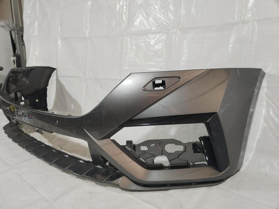 Bara fata Skoda Octavia 4, RS, VRS, 2020, 2021, 2022, 2023, 2024, cod origine OE 5E3807217F.