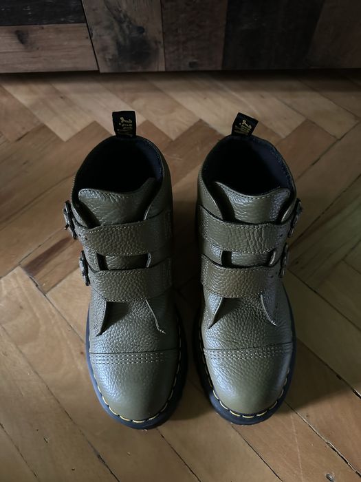 Оригинални дамски кожени боти Dr. Martens