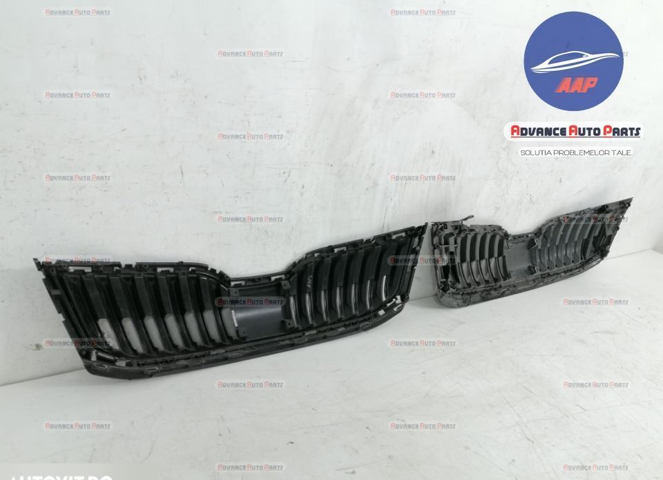 Grila centrala originala Skoda  Octavia  3 [facelift] [2017 - 2020]