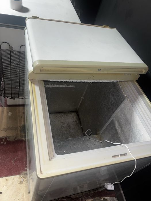 Б/У морозильник сатылады