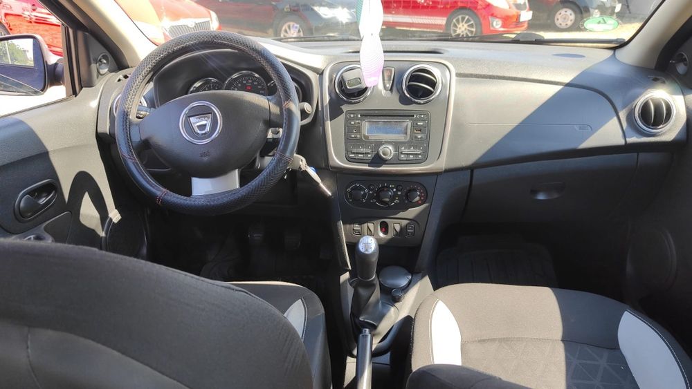 Dacia Sandero Stepwey Rate Garanție