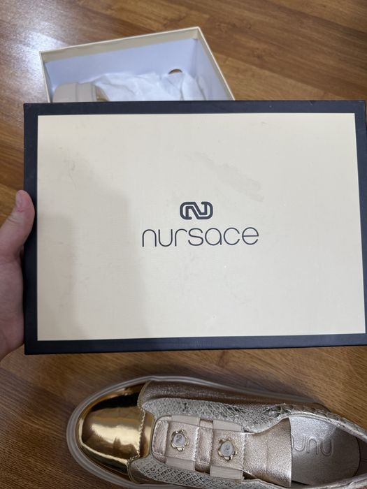 Обувь NURSACE новый!!!
