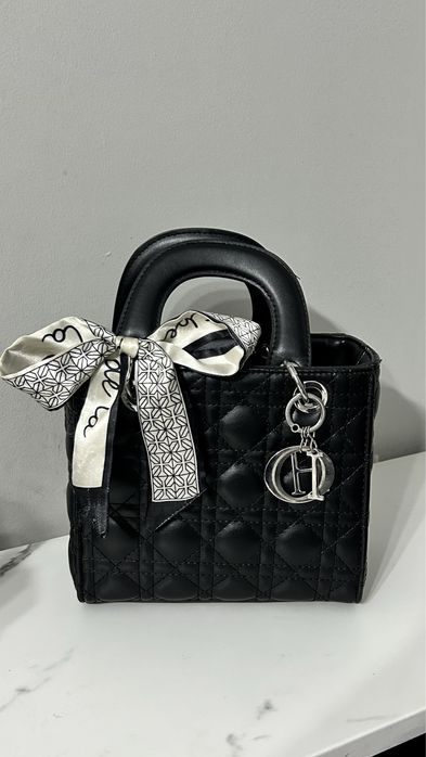 Dior сумка продаётся