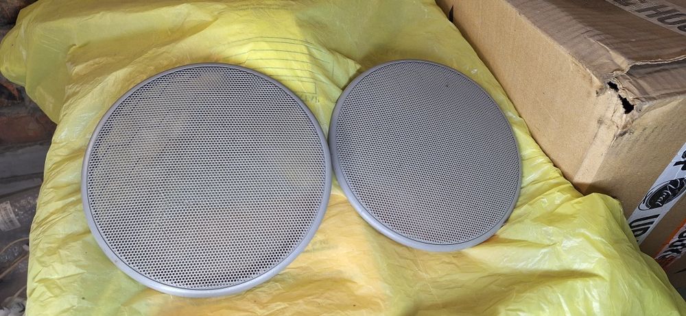 VW гриль динамиков