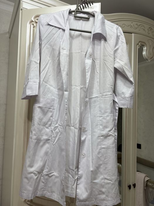 Продаю хир.кастюм, халаты