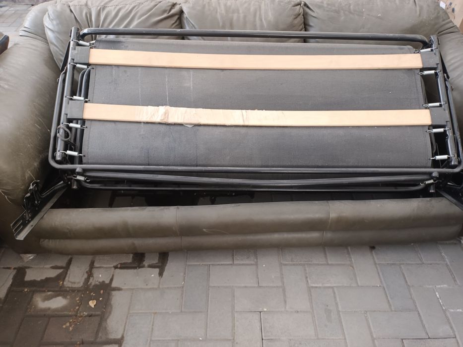 Отдам даром мебели