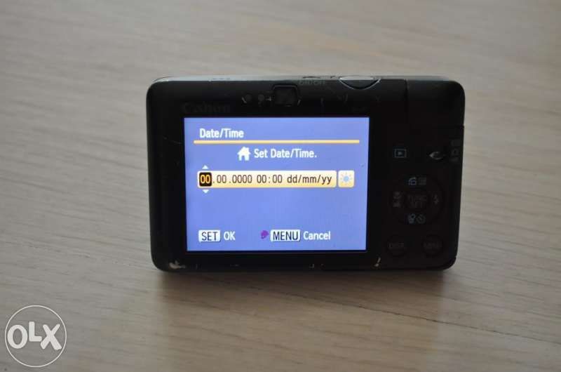 Фотоапарат Canon Digital IXUS 100IS