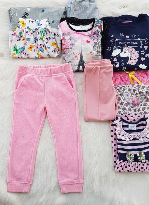 Дрехи за момиче 3-5 години цена 3,50лв брой